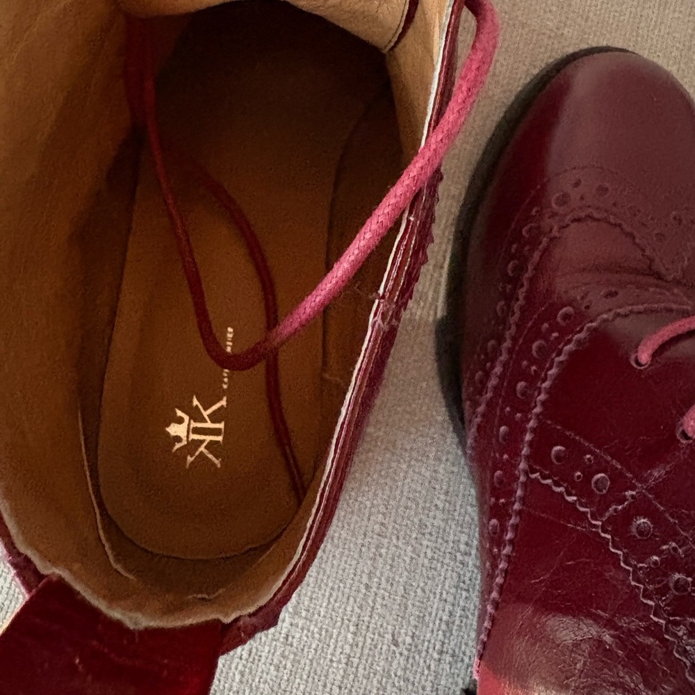 Kate Kanzer Red Brogue Ankle Boots - Picture 7 of 9